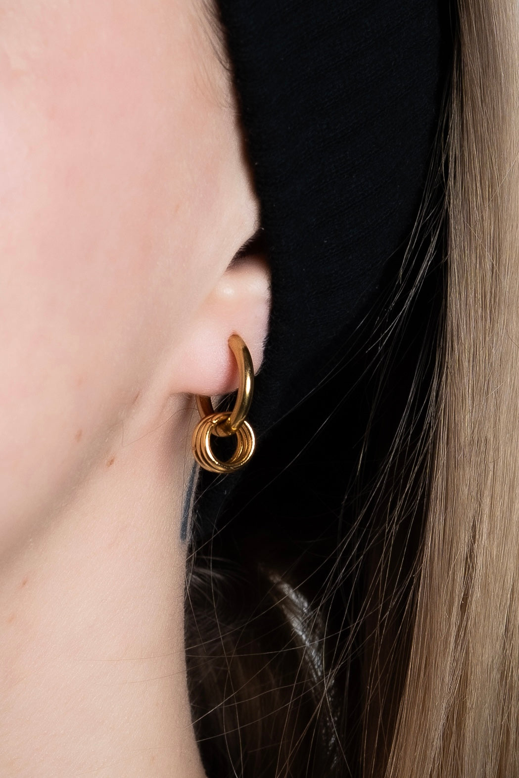 Mono boucle d'oreille Taiwan