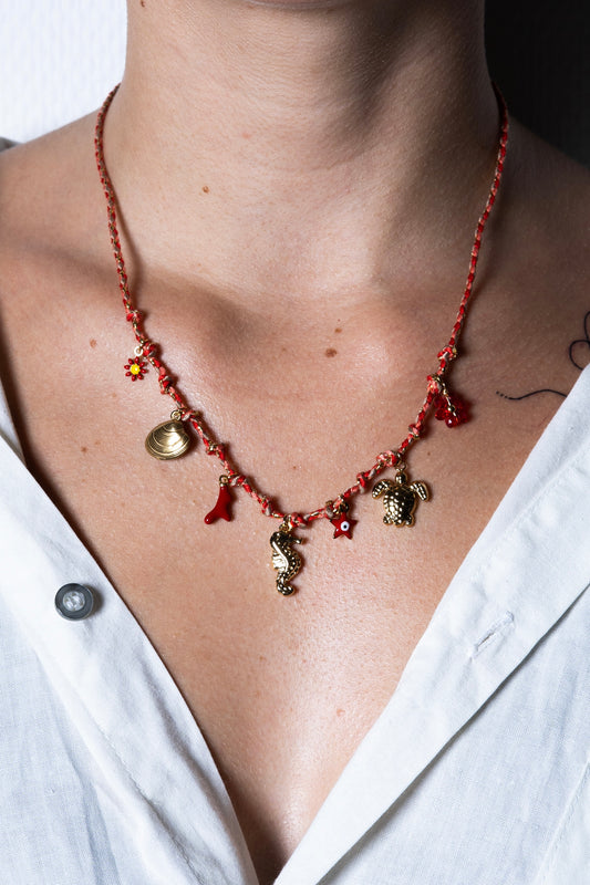 Collier Rouge gorge
